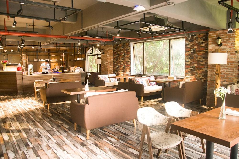 James Joyce Coffeetel Guangzhou International Convention & Exhibition Center Buitenkant foto